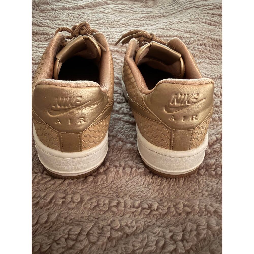 Nike Air Force 1 Gold Snakeskin Women’s Size 8 - Picture 3 of 7